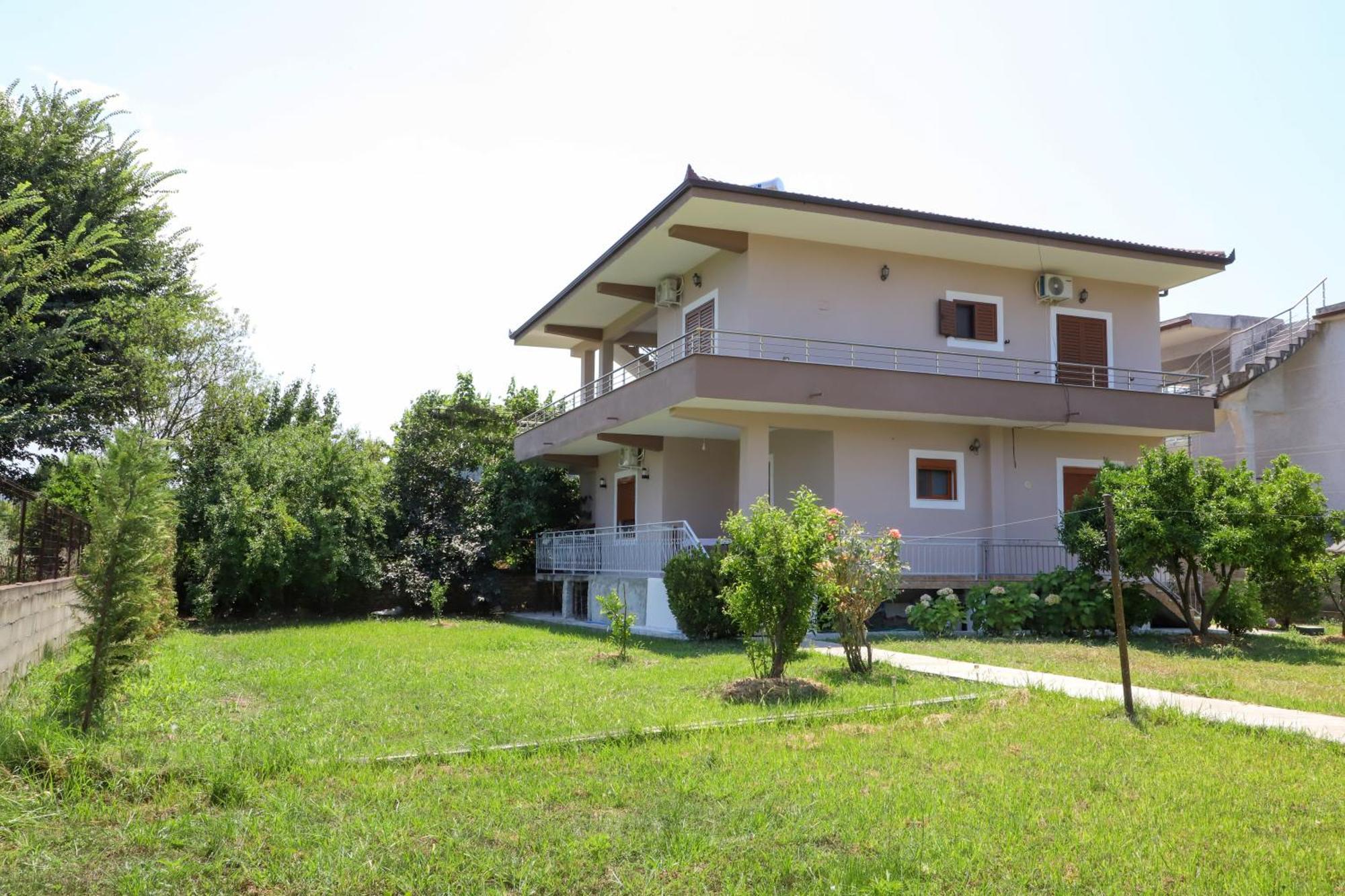 Villa Fjorentin بيرات المظهر الخارجي الصورة